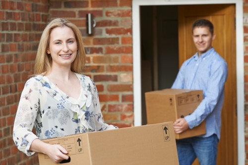 Local Enfield moving truck service for home and office relocation
